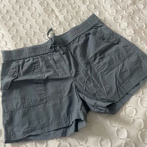 Loft Cargo shorts, gray, size medium